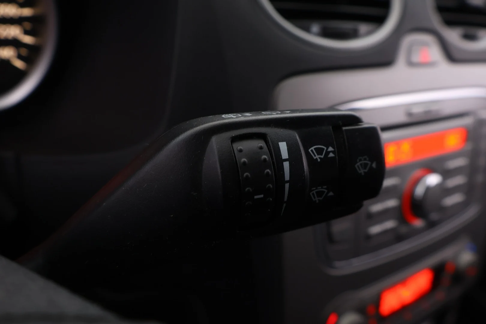 Car Image - 74fjMf80PIOByU68DExu0L