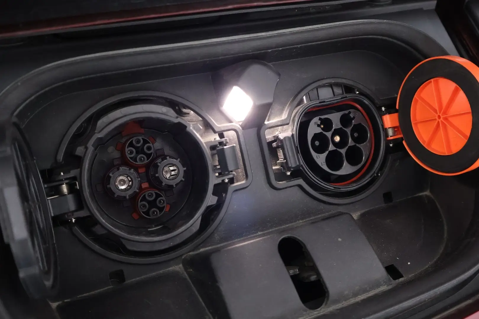 Car Image - 5tdqCCAfJ1mxrXiomK9a8v