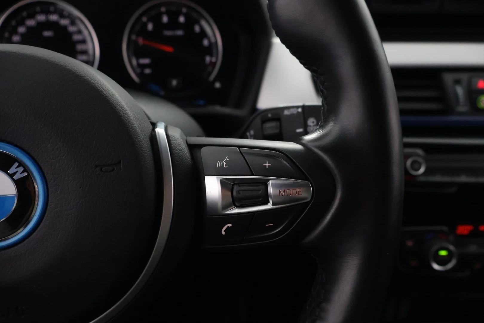Car Image - 6dHHStFyhSTMvLgzoeQBDR