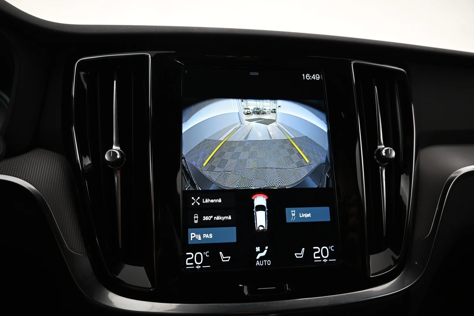 Car Image - 7LQbCFfRrgfF3mu5ebJBhX