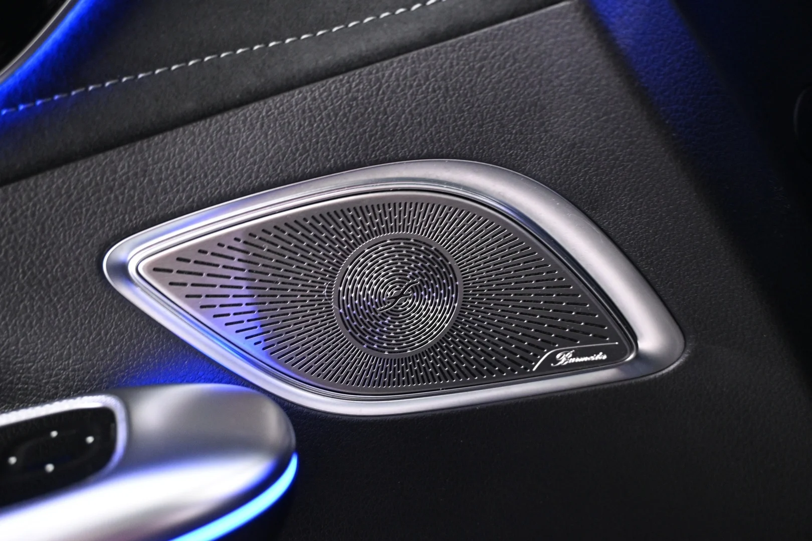 Car Image - 7ell4vu5gUs8ihg2H1iz1F