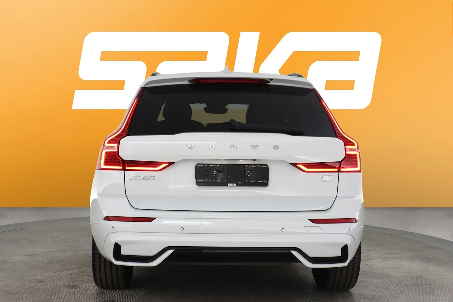 Car Image - 1Gi9ls1ead1ZS1pXNuNhGT
