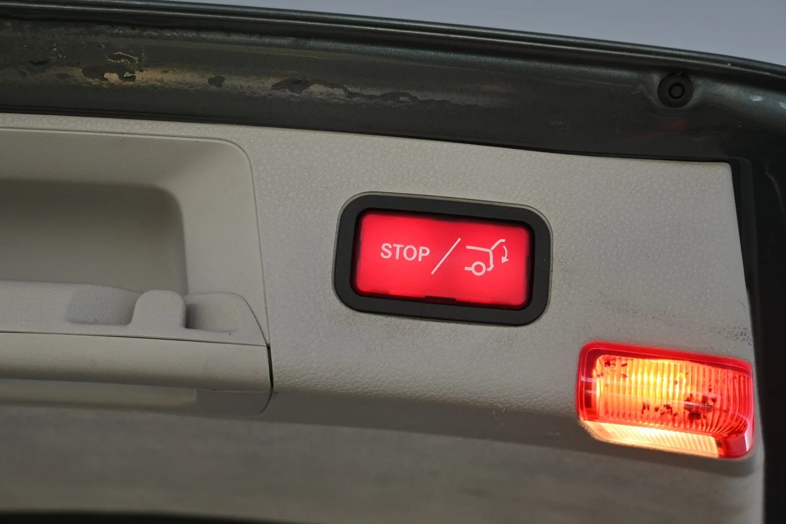 Car Image - 3nvs5tVAdvJrONIVIP0JfA