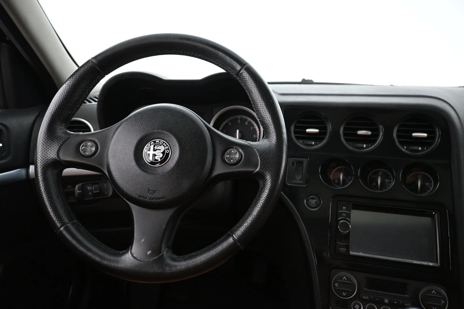 Car Image - 8WecgVIz9fuywB6VHVFkT