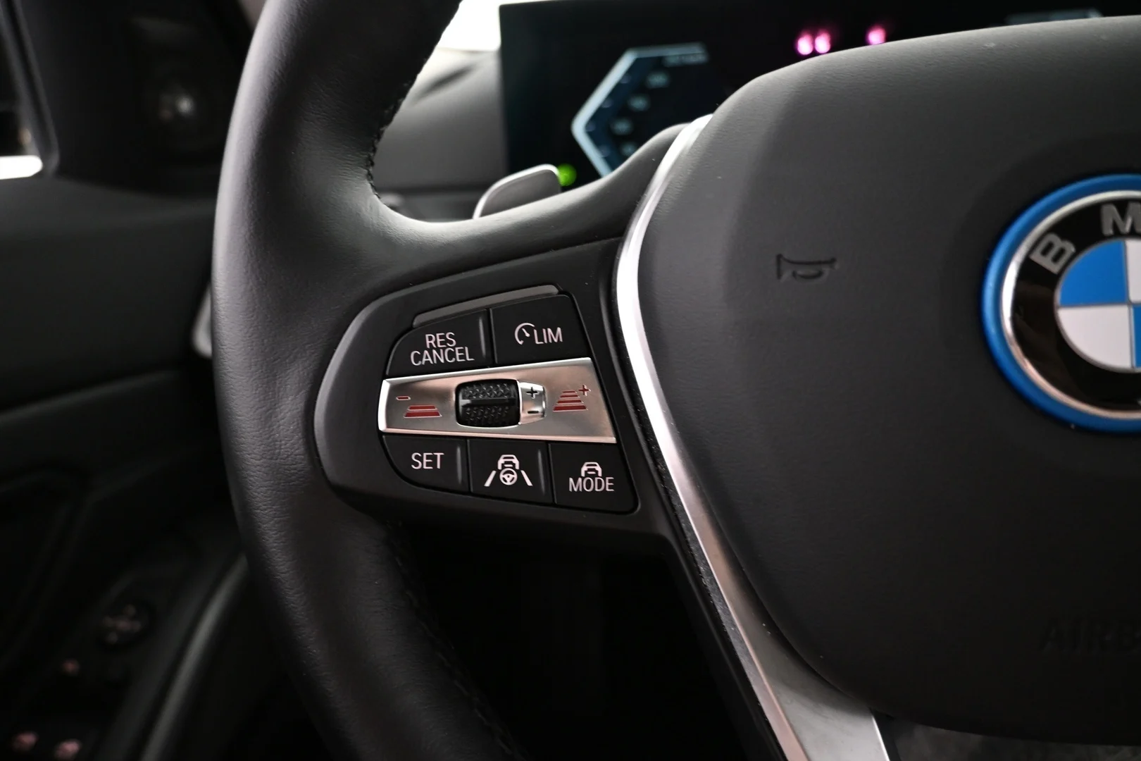 Car Image - 3nNUPEFjYIrVtihj71K6O7