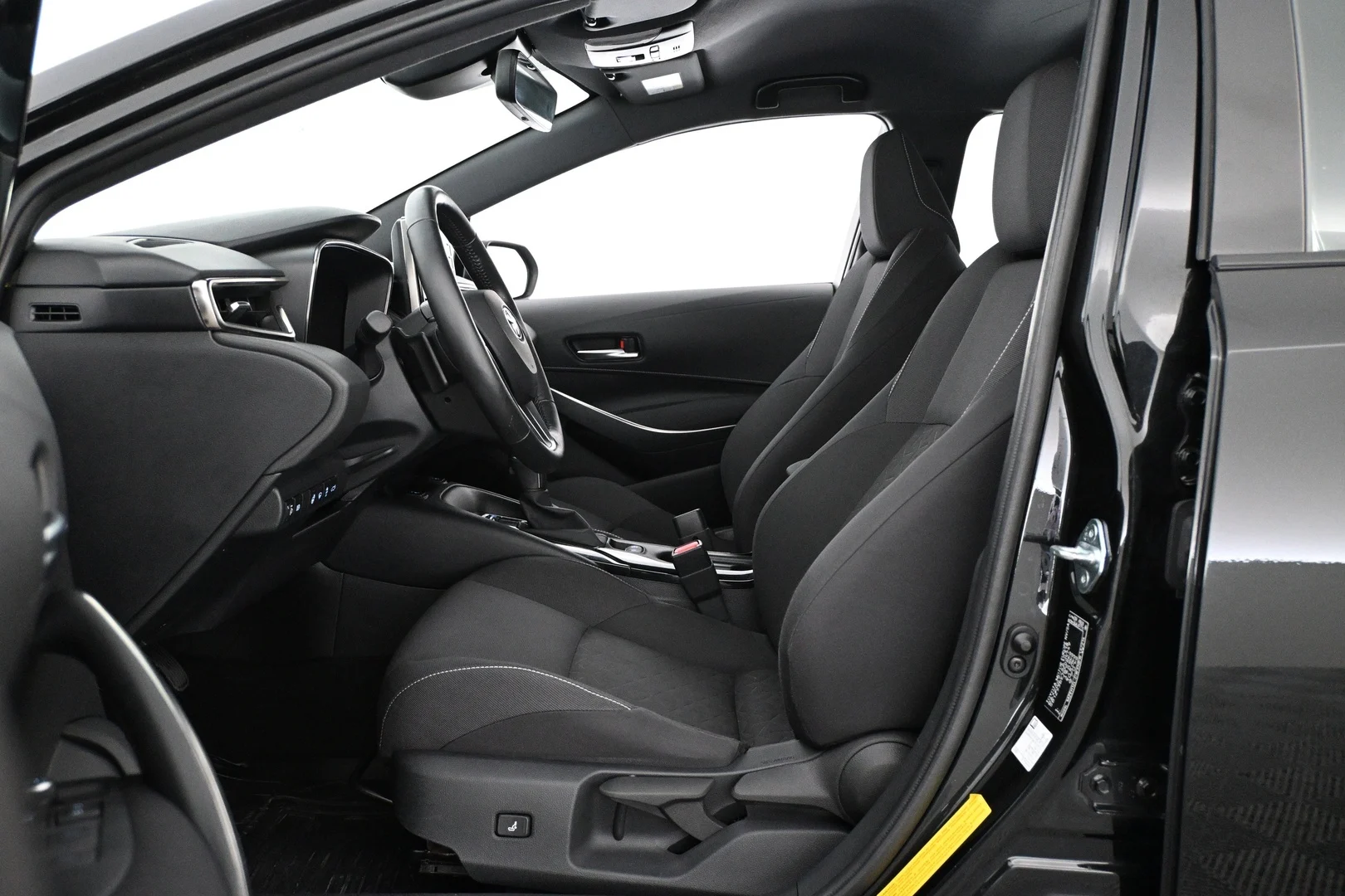 Car Image - 4M5d6tuZJi55xVuEGqFI1m