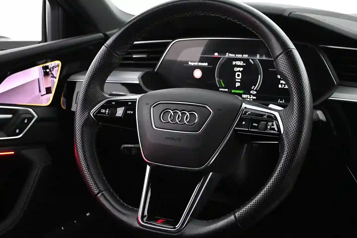Car Image - 4krgcFVEYlxDmwvLHi7mva