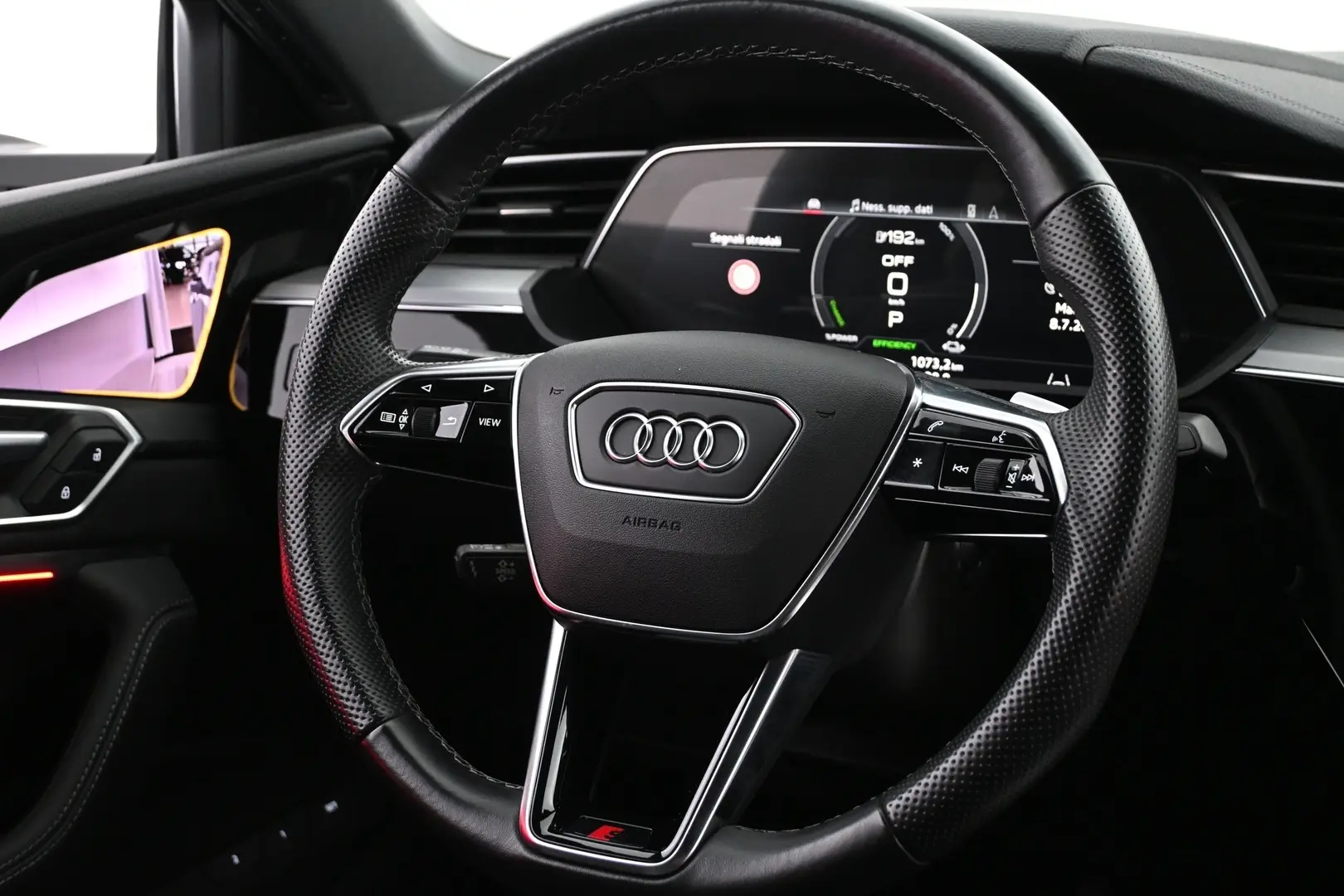 Car Image - 4krgcFVEYlxDmwvLHi7mva