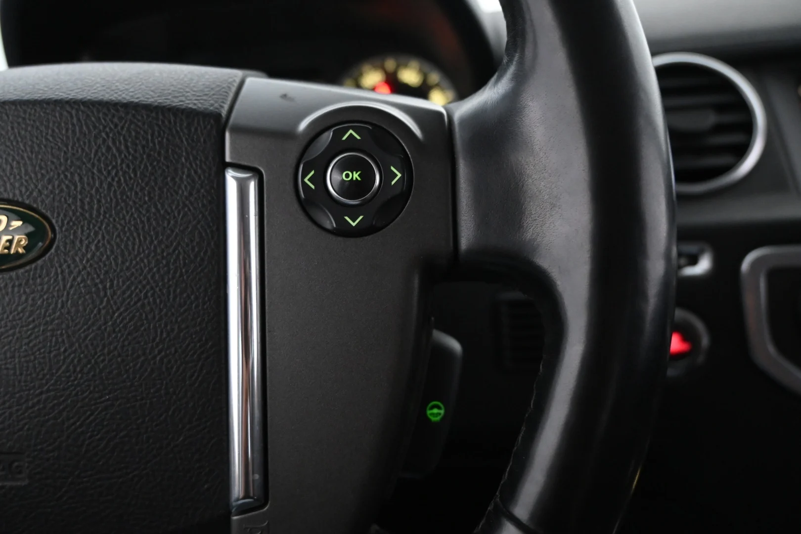 Car Image - 3bPi2NqwqpAkOOZWgsKLQI