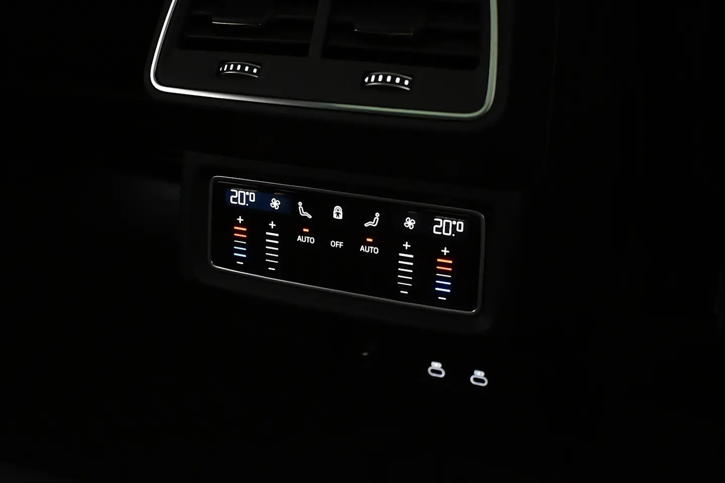 Car Image - 79TG8GiCDd5e8RDns5ghYe