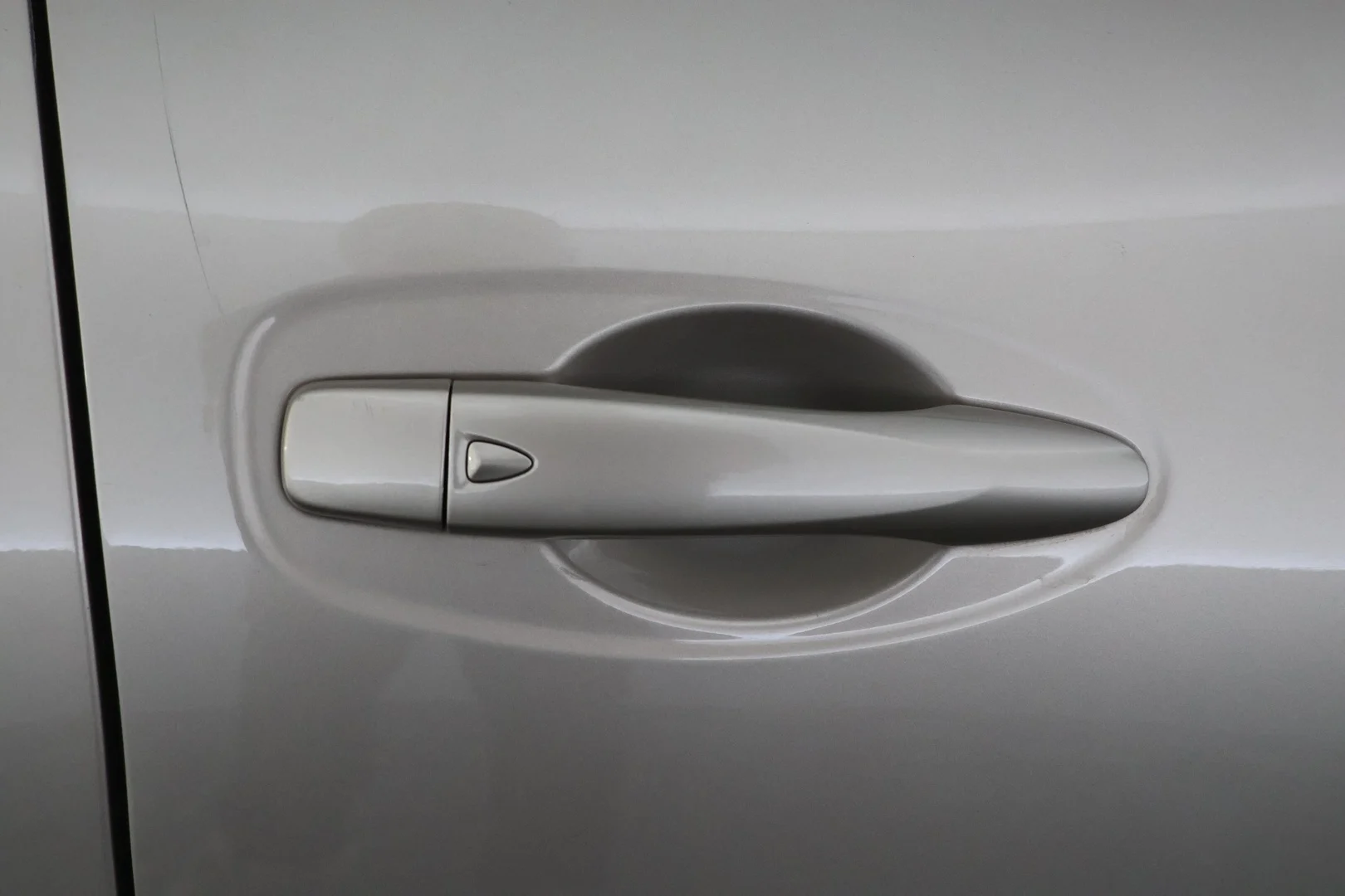 Car Image - 64a5Cgm1776RnAGv49gxWT