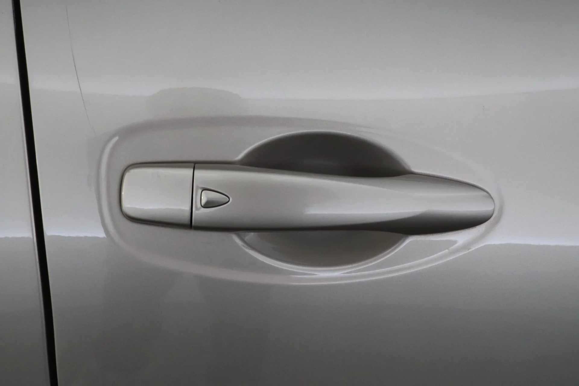 Car Image - 64a5Cgm1776RnAGv49gxWT
