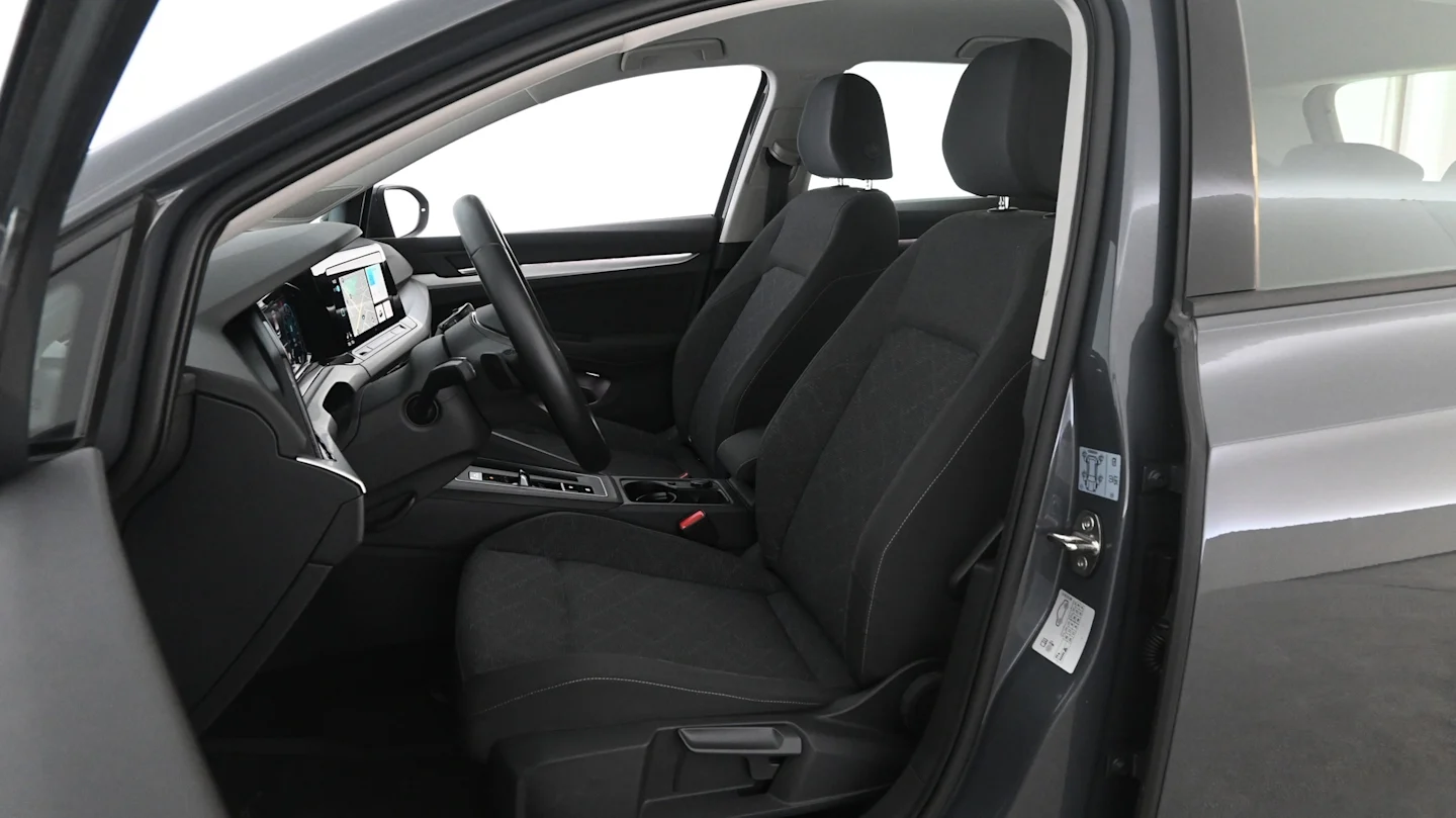 Car Image - 4pxaCgzaOz5MDEwxBAgbwm