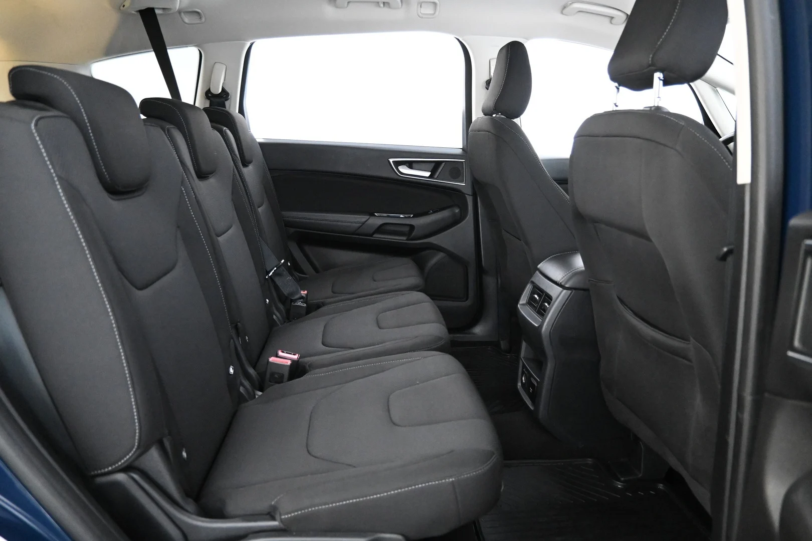 Car Image - 2iykYuFOHE6Yt4S09O2Yp0