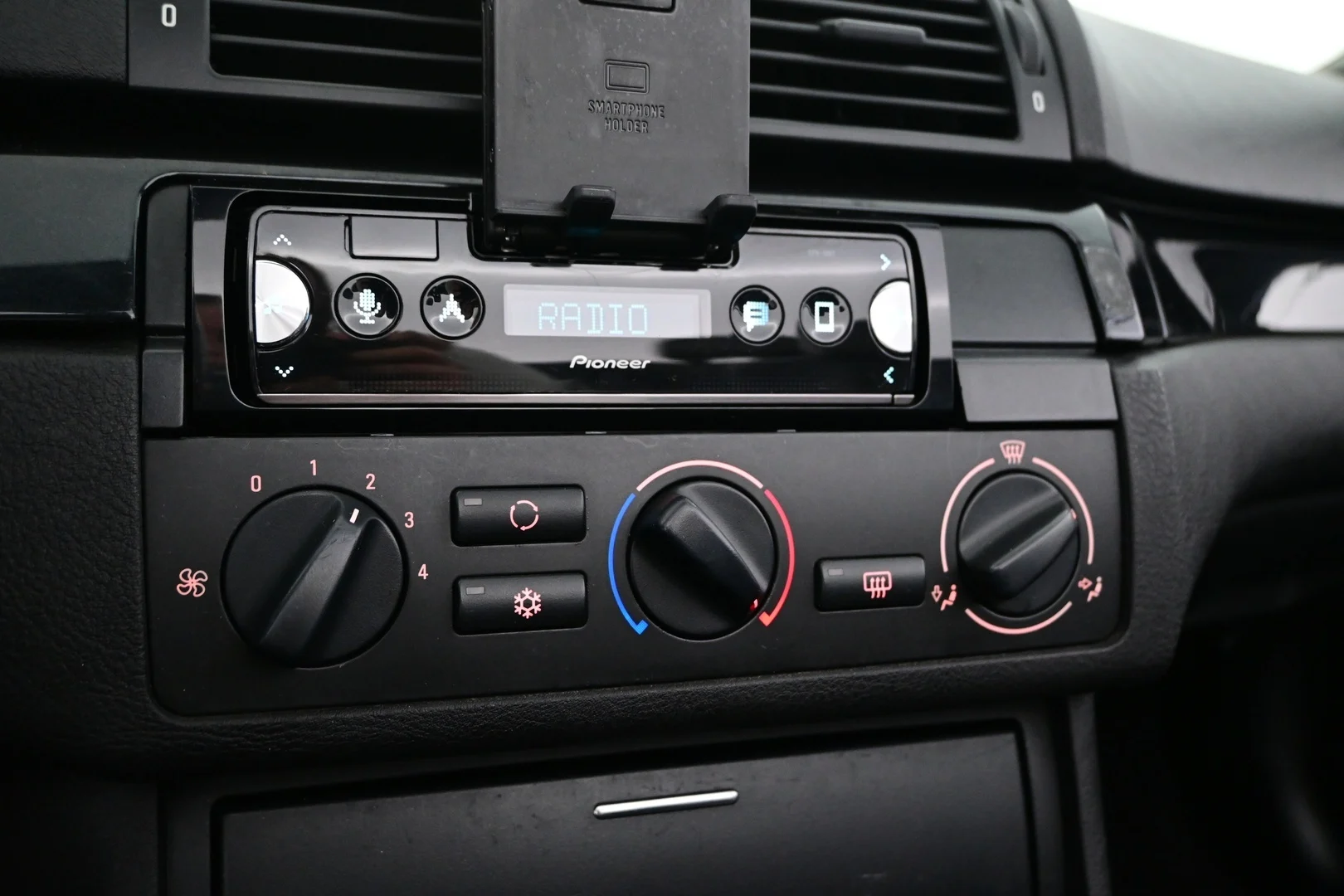 Car Image - 6dmDbnbQYCo7OOcifYA7eU