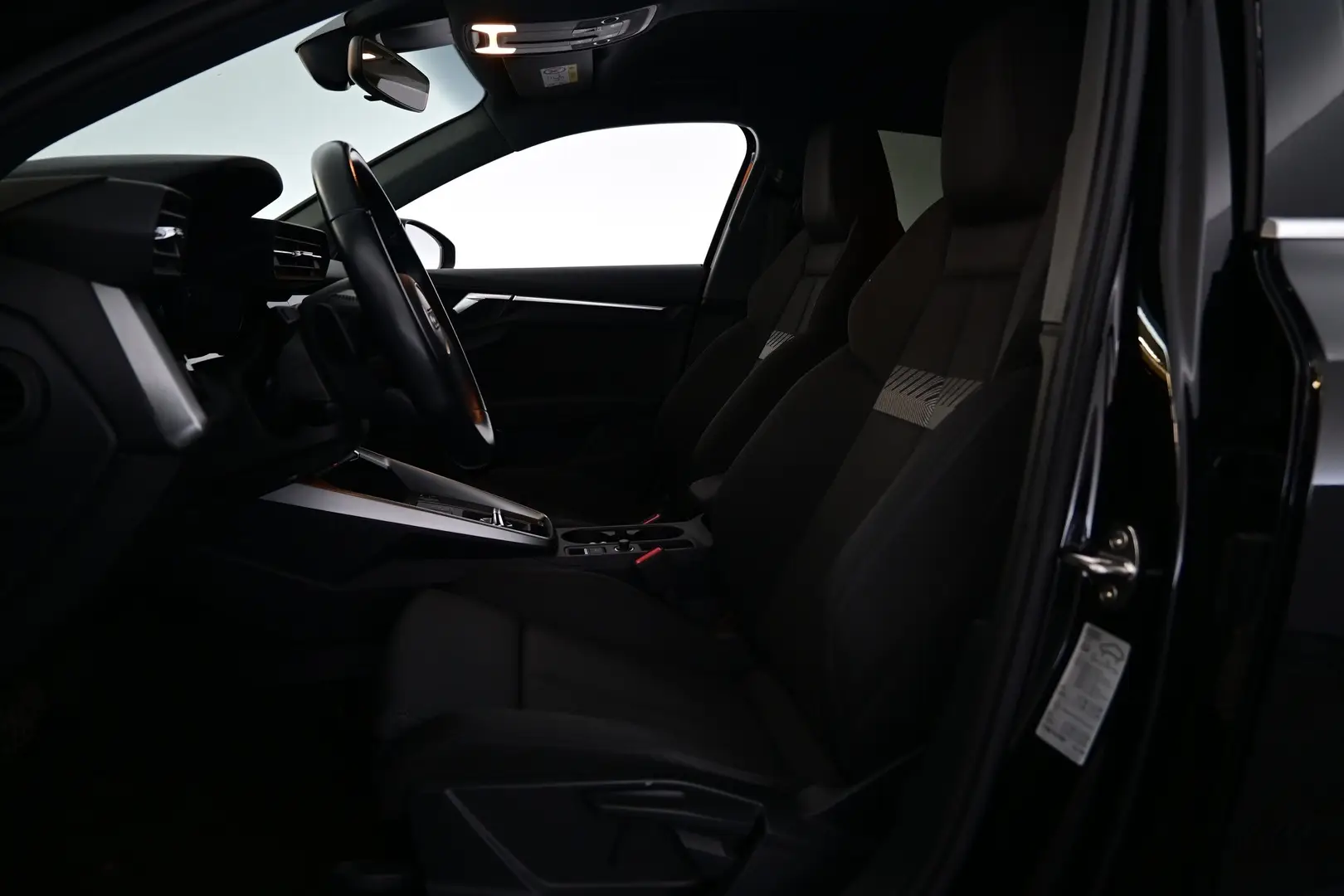 Car Image - 4Yiss8GoI2kgI9dZPDs0Nu