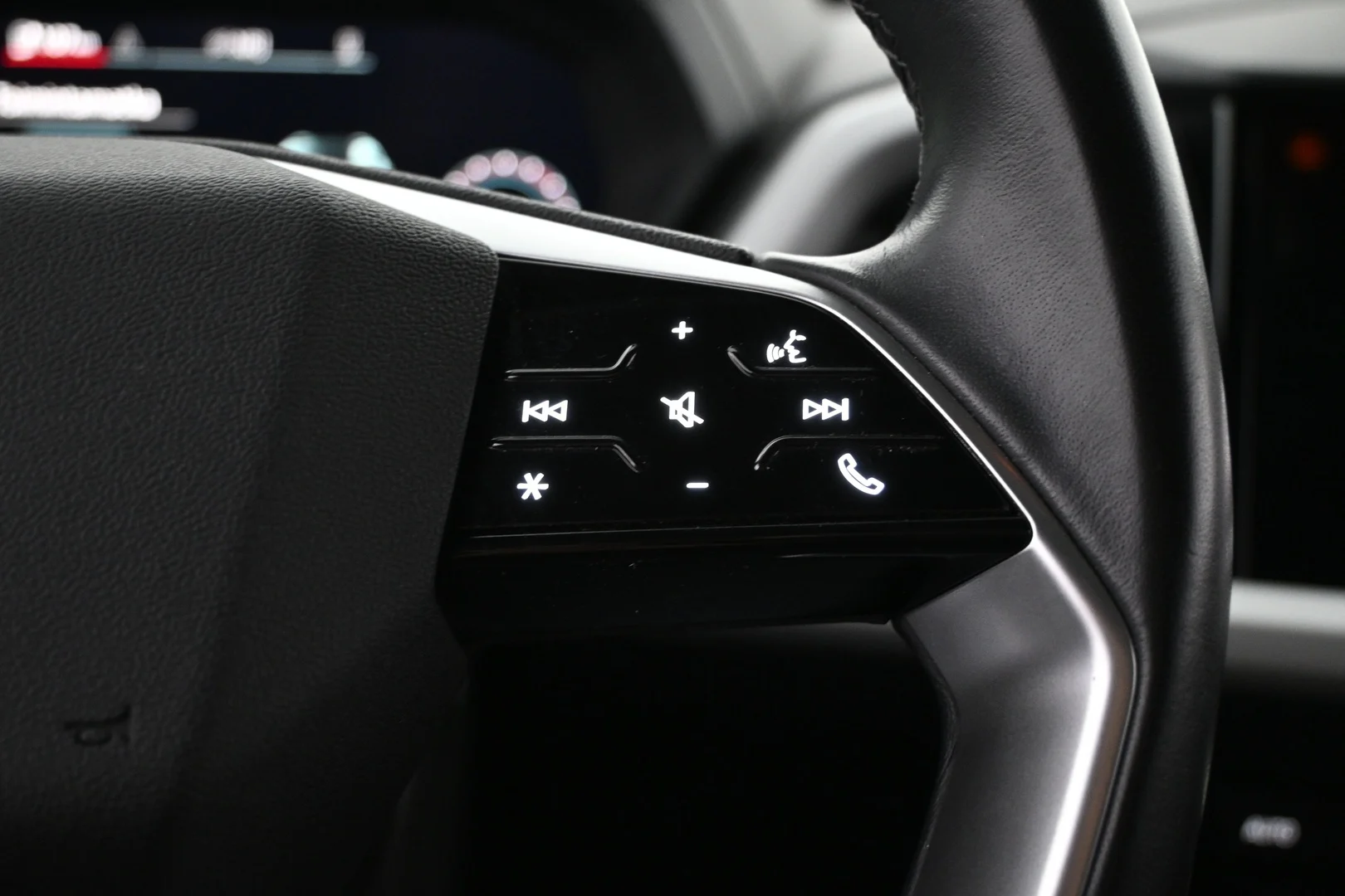 Car Image - PU0zufC3x9FniqCql2dy4
