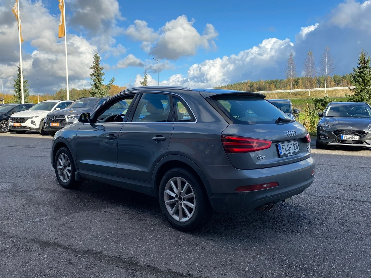 Car Image - egRl3Ct5hbndWrRI5jVv0