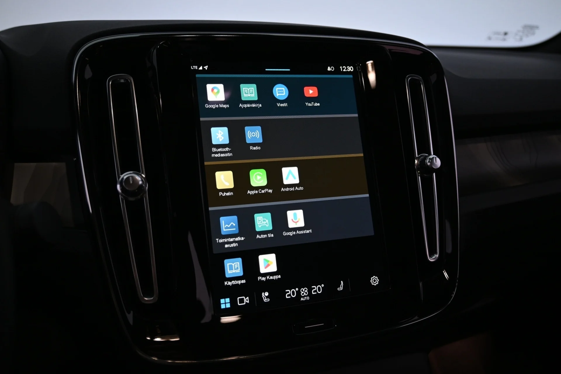 Car Image - 621XAlEEuLPLvCmQimKgcY