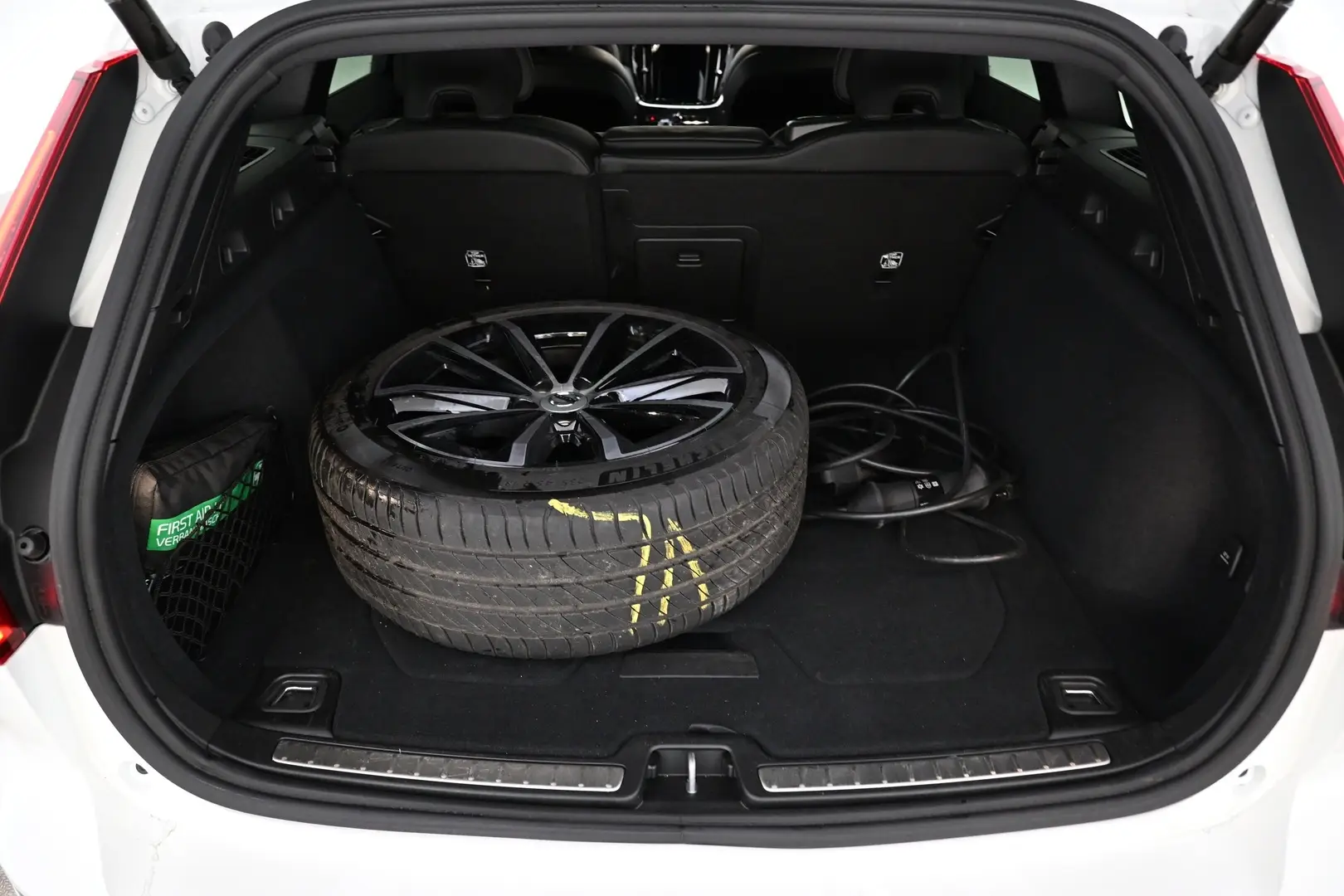 Car Image - 2LoMdVHxteC8Ed3eIhuvxC