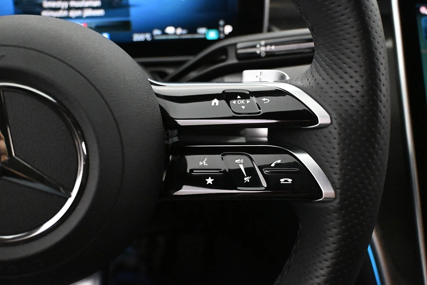 Car Image - 3ojv9FhwbRCi6lrzidK5uU