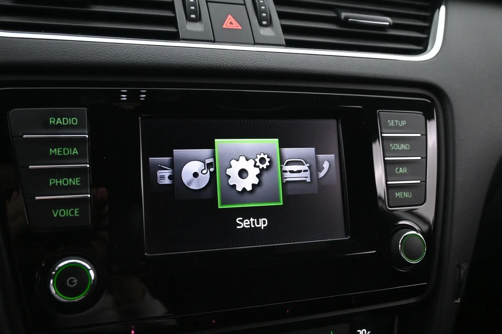 Car Image - 1iMGiOi64IOoItFpOdFaXy