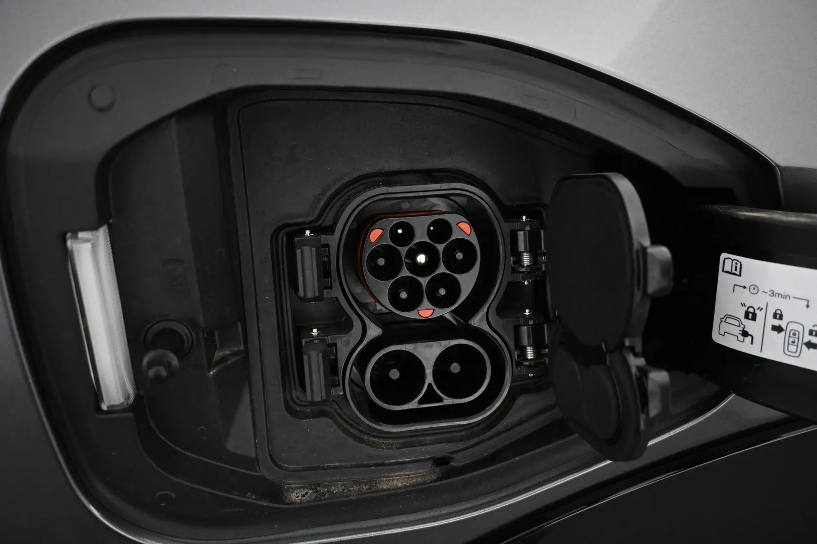 Car Image - 6DFXnV5ZosA8ZgQ8udY5Gt