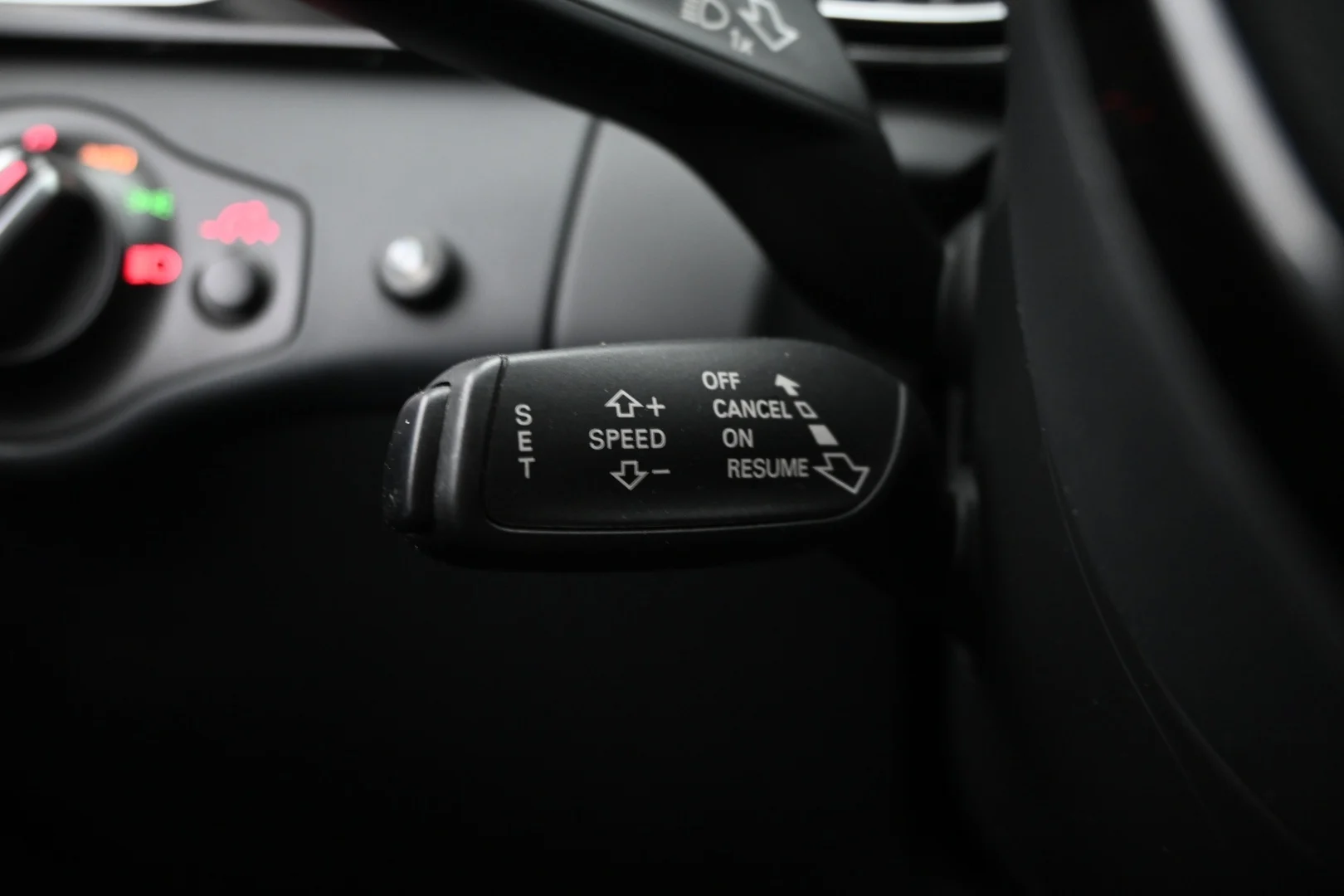 Car Image - 5rgLwWhFn9jAxYWejpdO9D