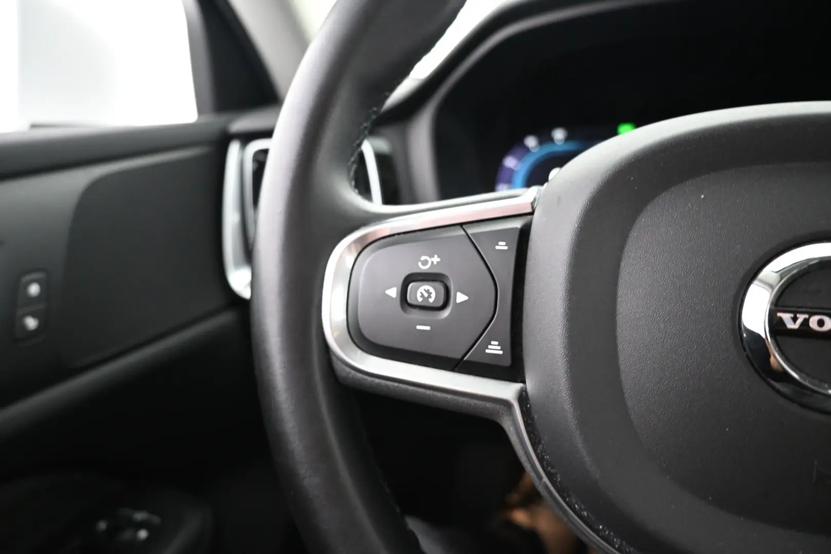 Car Image - 6LBt5husbPuHQxIQH6L8en