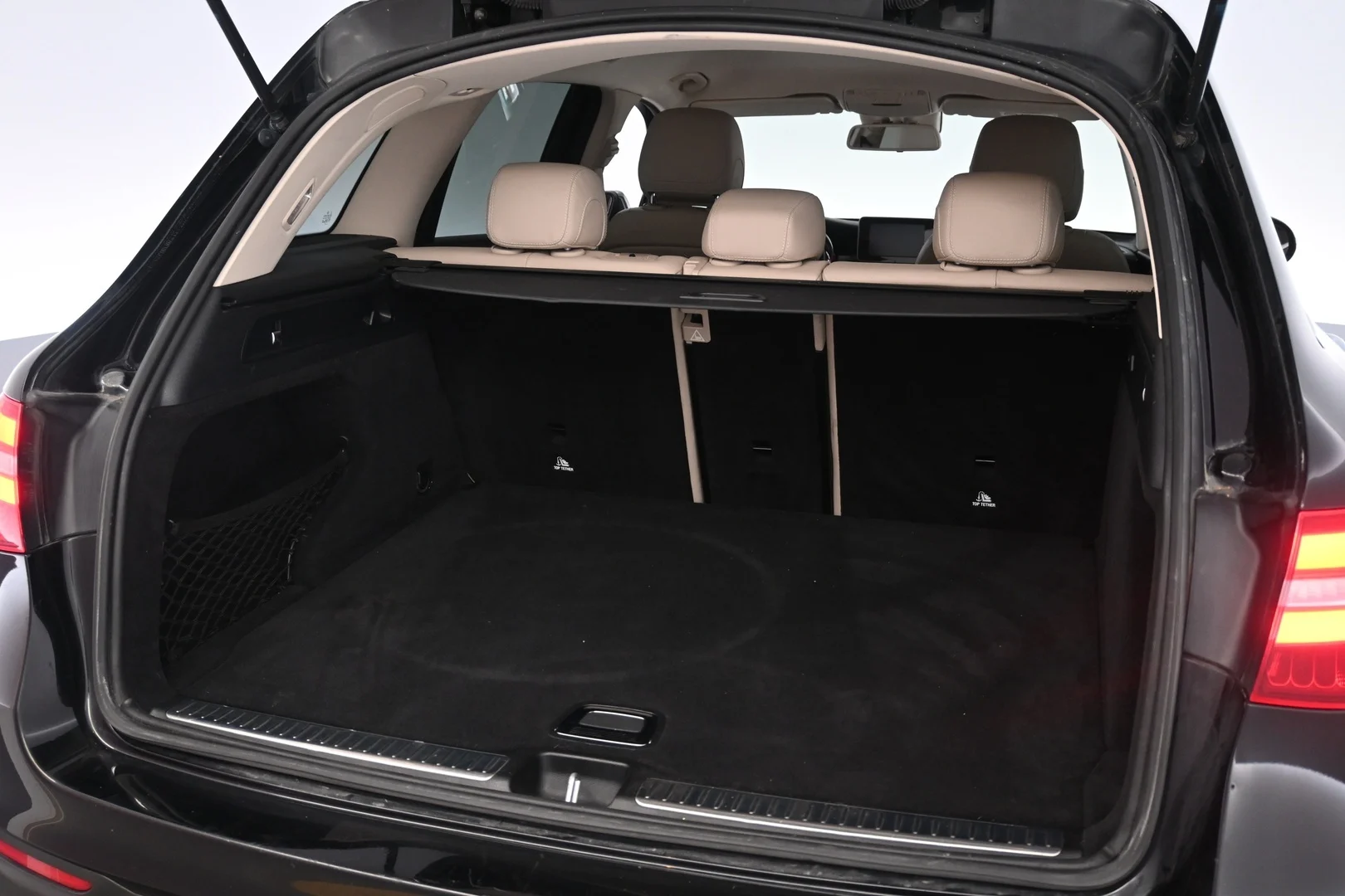 Car Image - 4yxdYNvVBIlNGoBeuJRYWy