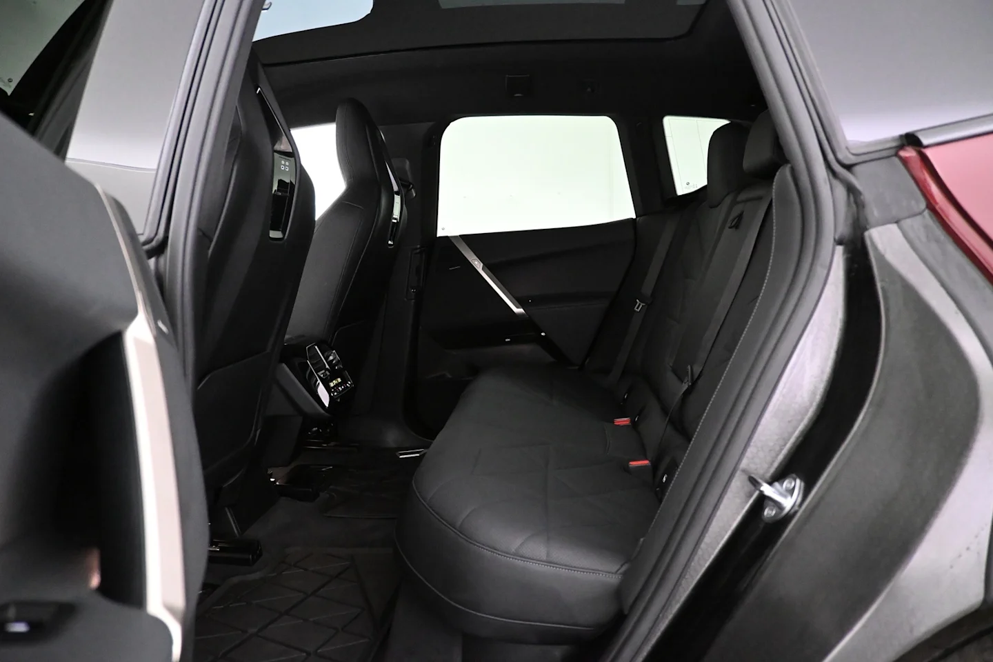 Car Image - 2IIB5GJQxsXedYSs4YZgZT