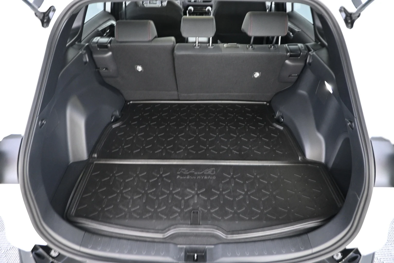Car Image - 6I3IPIa9EkpTnVoAEVYi0N