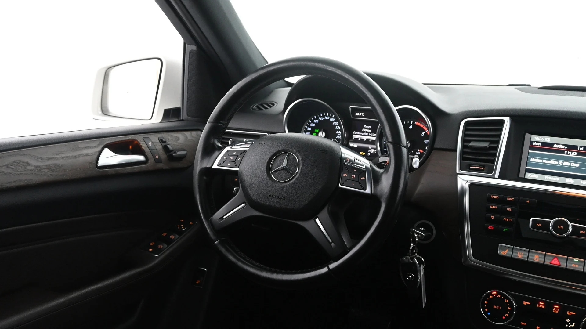 Car Image - 1wglySFuZ0NHKIpjd40kFv