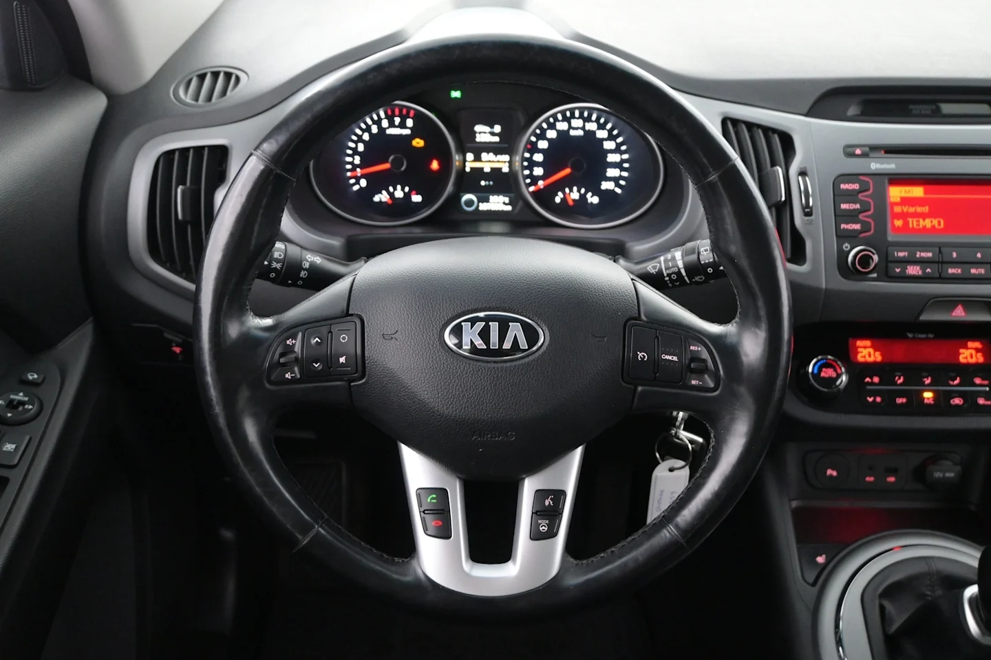 Car Image - 21VdwglFToKNPyHQFH2rWA