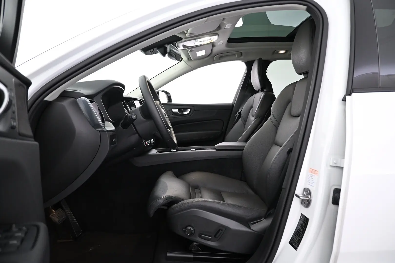 Car Image - 2CFlMgHHxXsTDWjw6G04DA