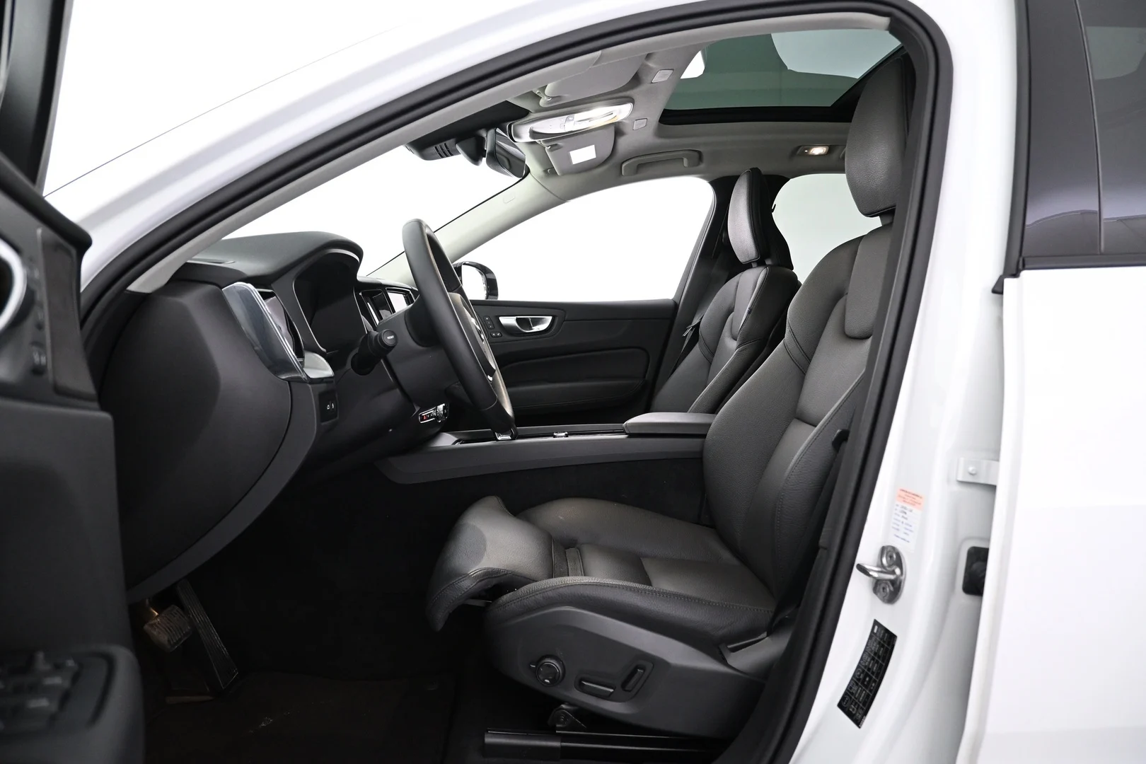 Car Image - 2CFlMgHHxXsTDWjw6G04DA