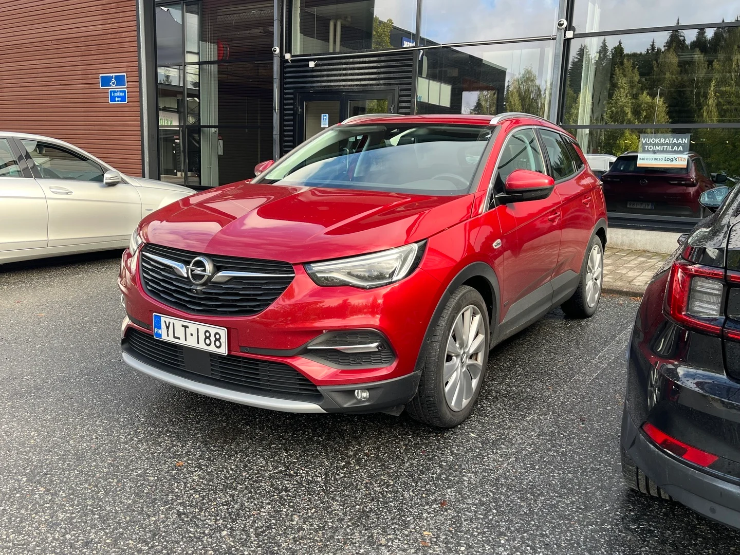Car Image - 1Z11RLXJcpMKUrp4EQSt41