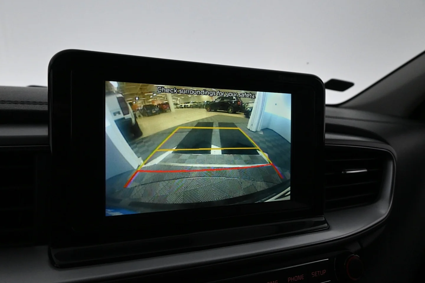 Car Image - 4dTVr2cbJpVi4IwUalf8cX
