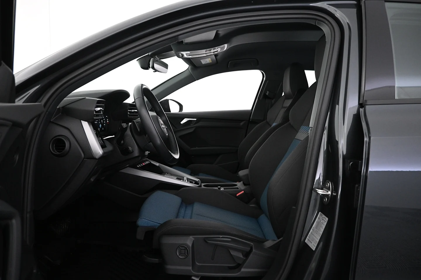 Car Image - 1rkIeOQdl3uz9ojET75RPy