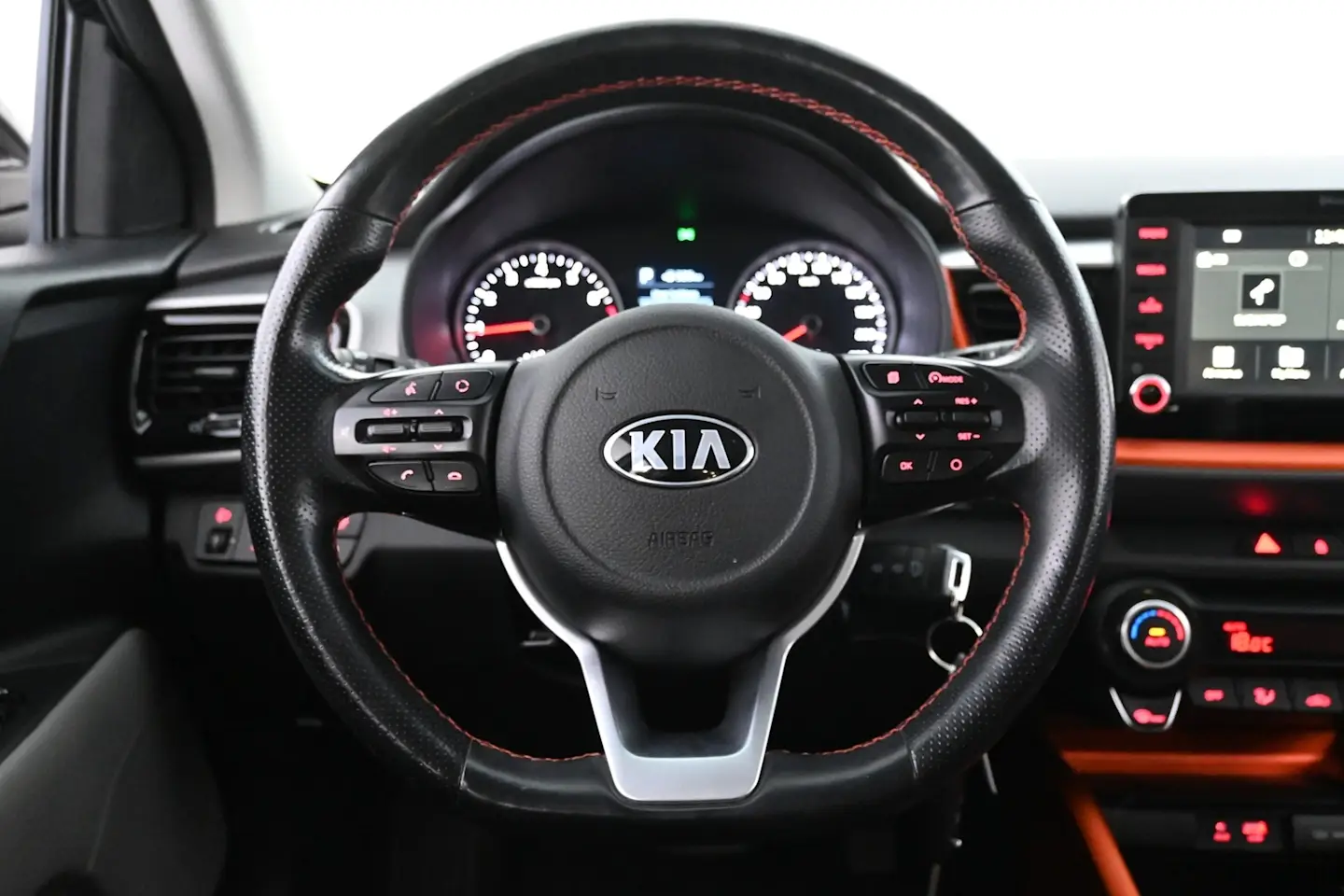 Car Image - 7xvJQD982LIav8IP4bP57J