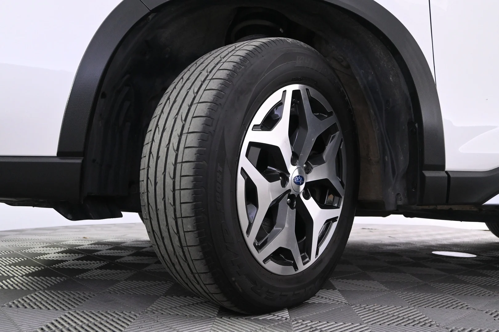 Car Image - 5KzhTnuy7gJTN9eSukkWQK