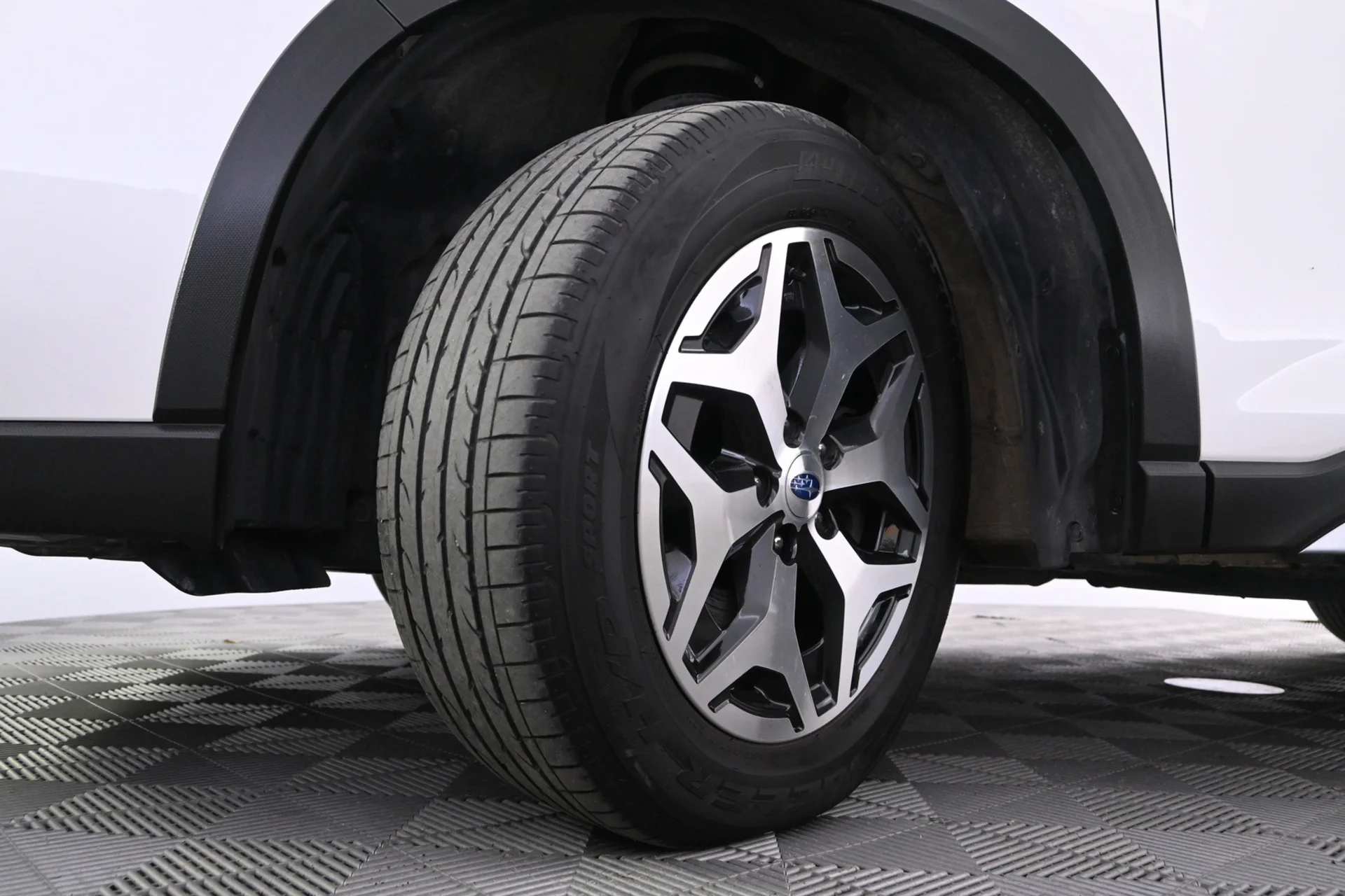 Car Image - 5KzhTnuy7gJTN9eSukkWQK