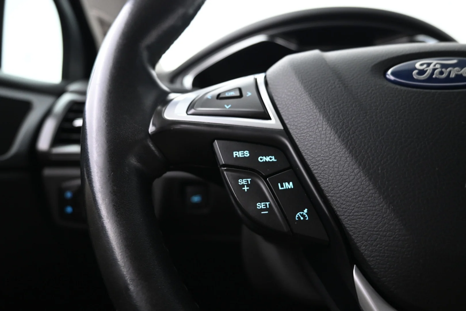 Car Image - 1fI2tqnbDtulYBddpLjtWK