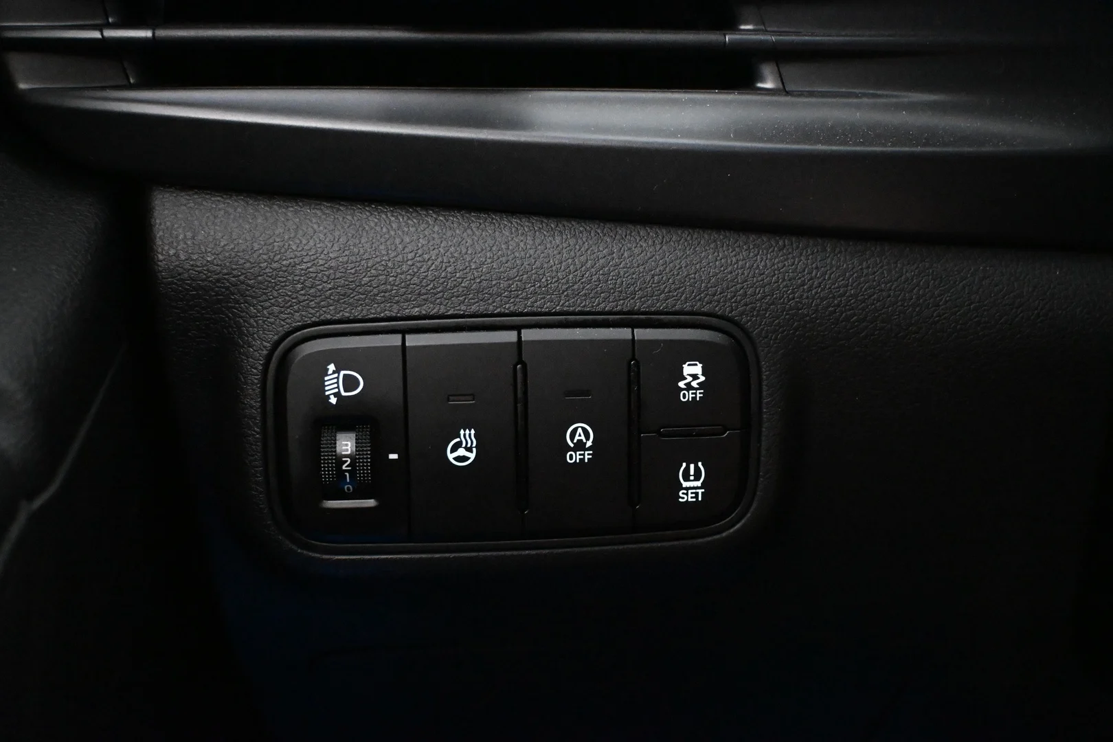 Car Image - 4FPxZ0NFoY9AsAmbqPuxpC