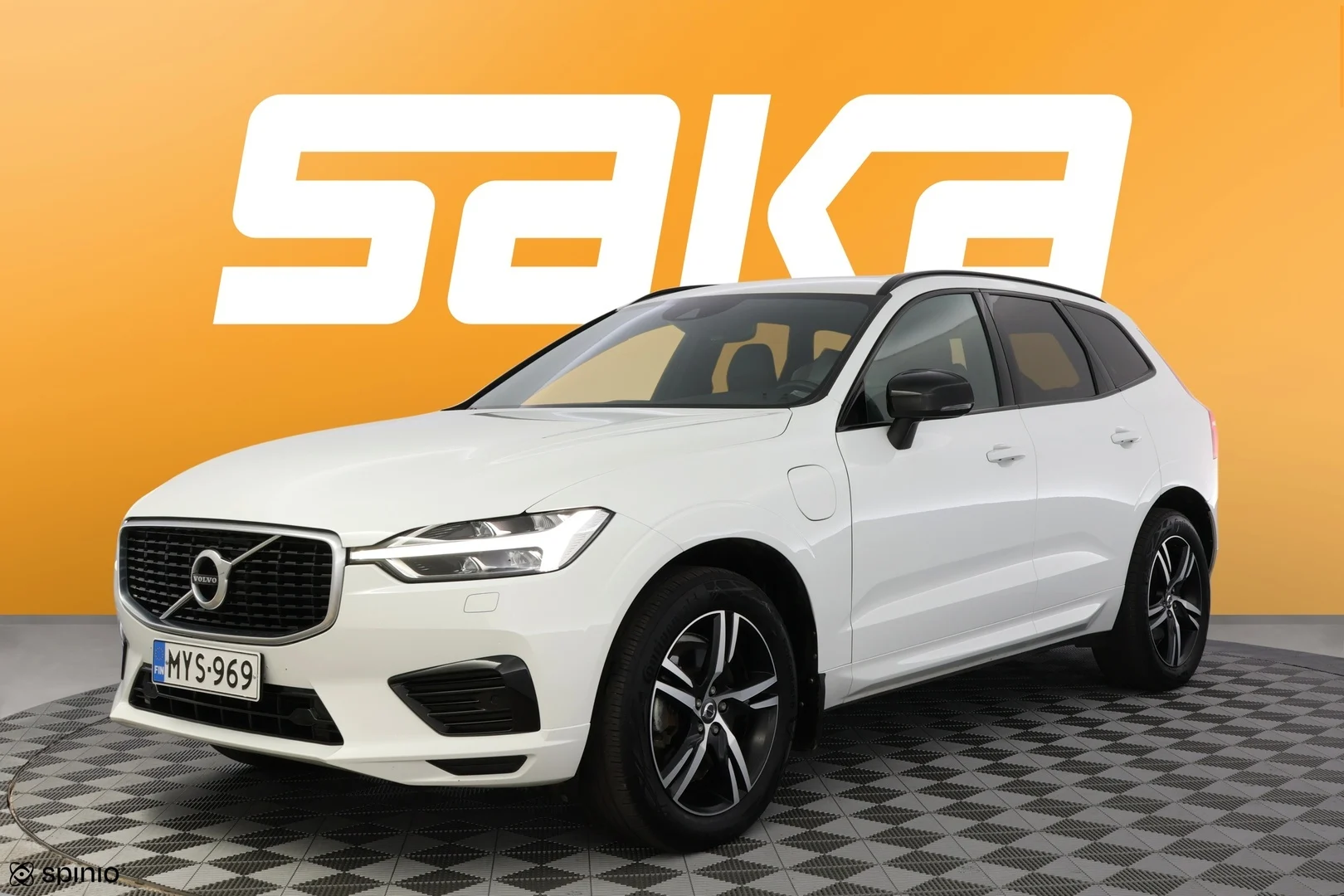 Car Image - AVsrydKDwcewLkVky9puJ