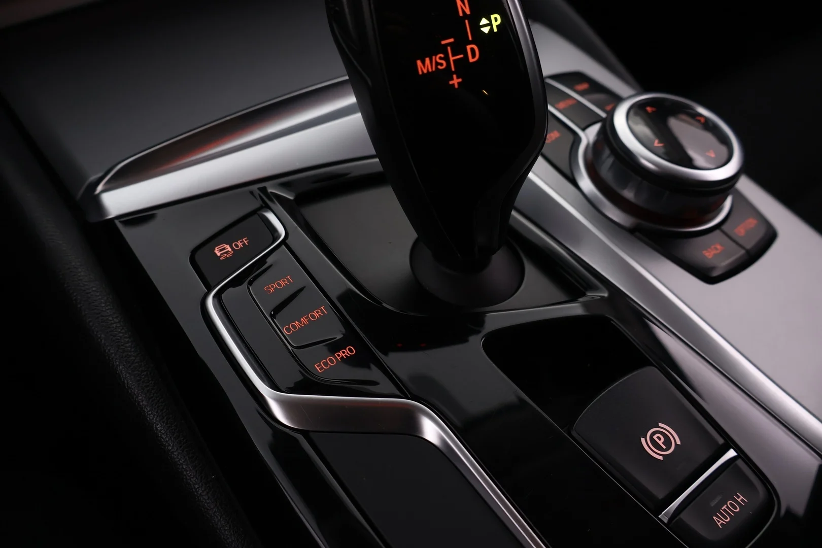Car Image - 7DBPHjcUB2NbmSWwl84NoG