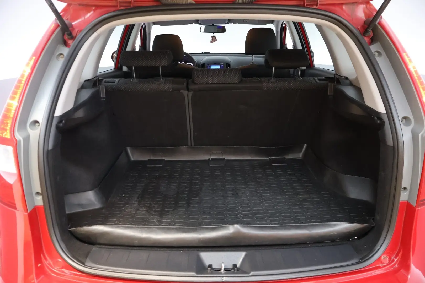 Car Image - 6LJywmnatgqZxUwxBk7L9s