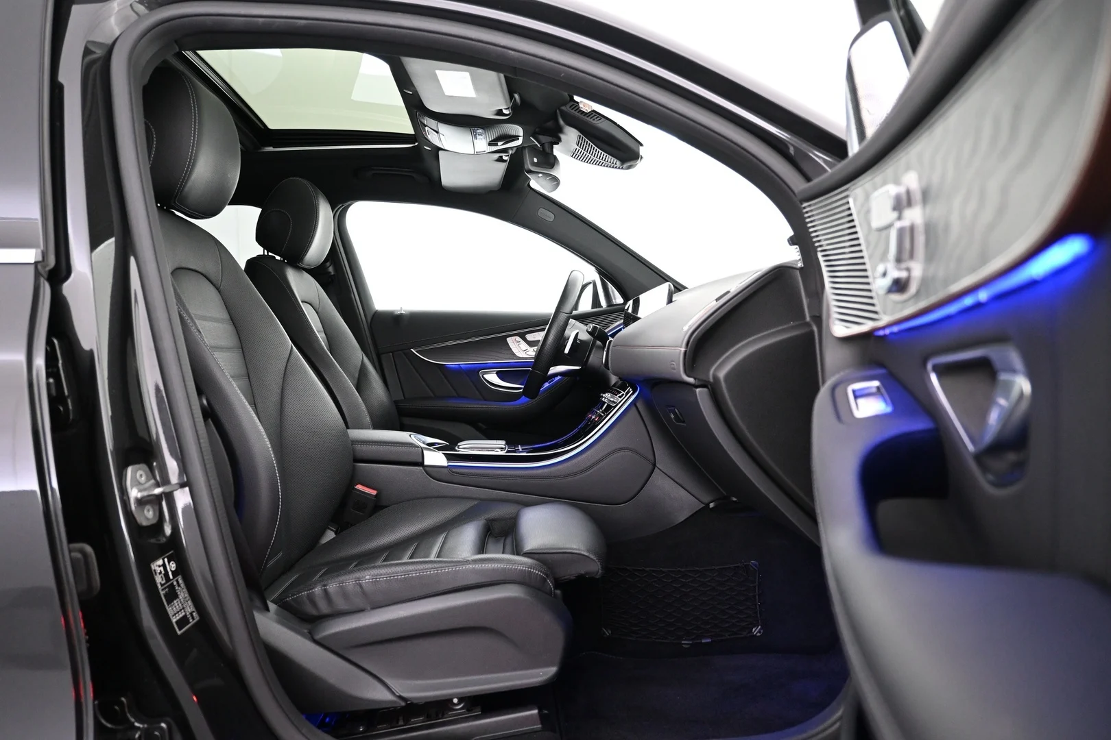 Car Image - 2fxJOLmULO1ky4051dcoph