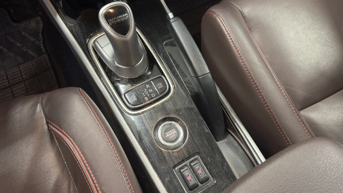 Car Image - 2al6FEdZ6H6WhMz0dQvOtM