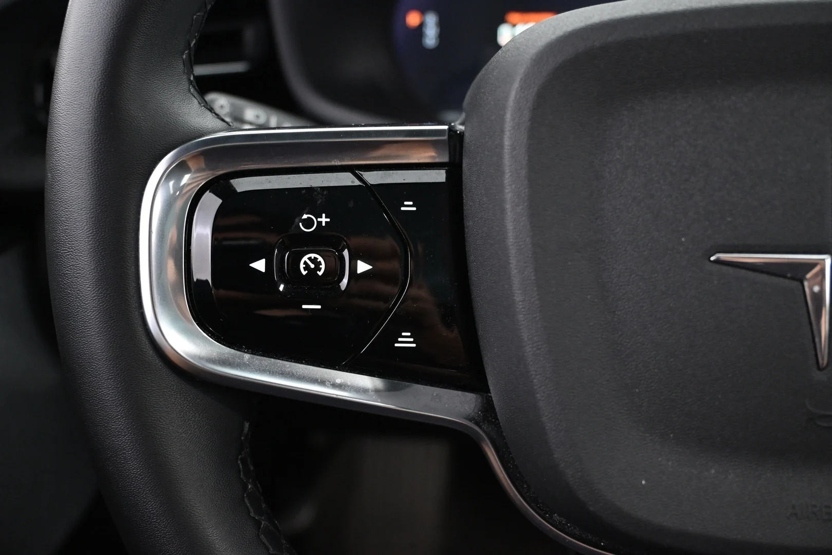 Car Image - 3628YkwVcqbjnxhCTwdZKl